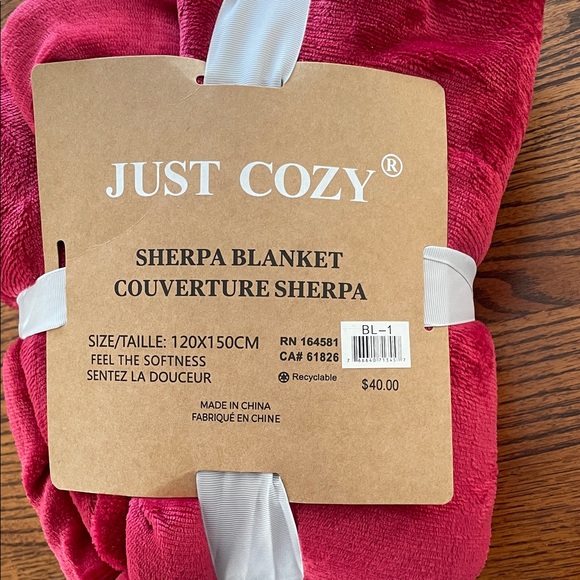 🔥 *Just Cozy Red Sherpa Blanket - Cozy Nights!* 🧸 - Picture 2 of 10